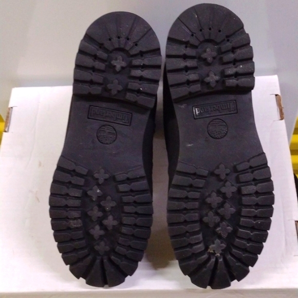 Scuff Proof Premium Timbs - Picture 6 of 7